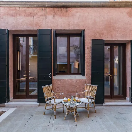 Spezier Design Venetian Studio